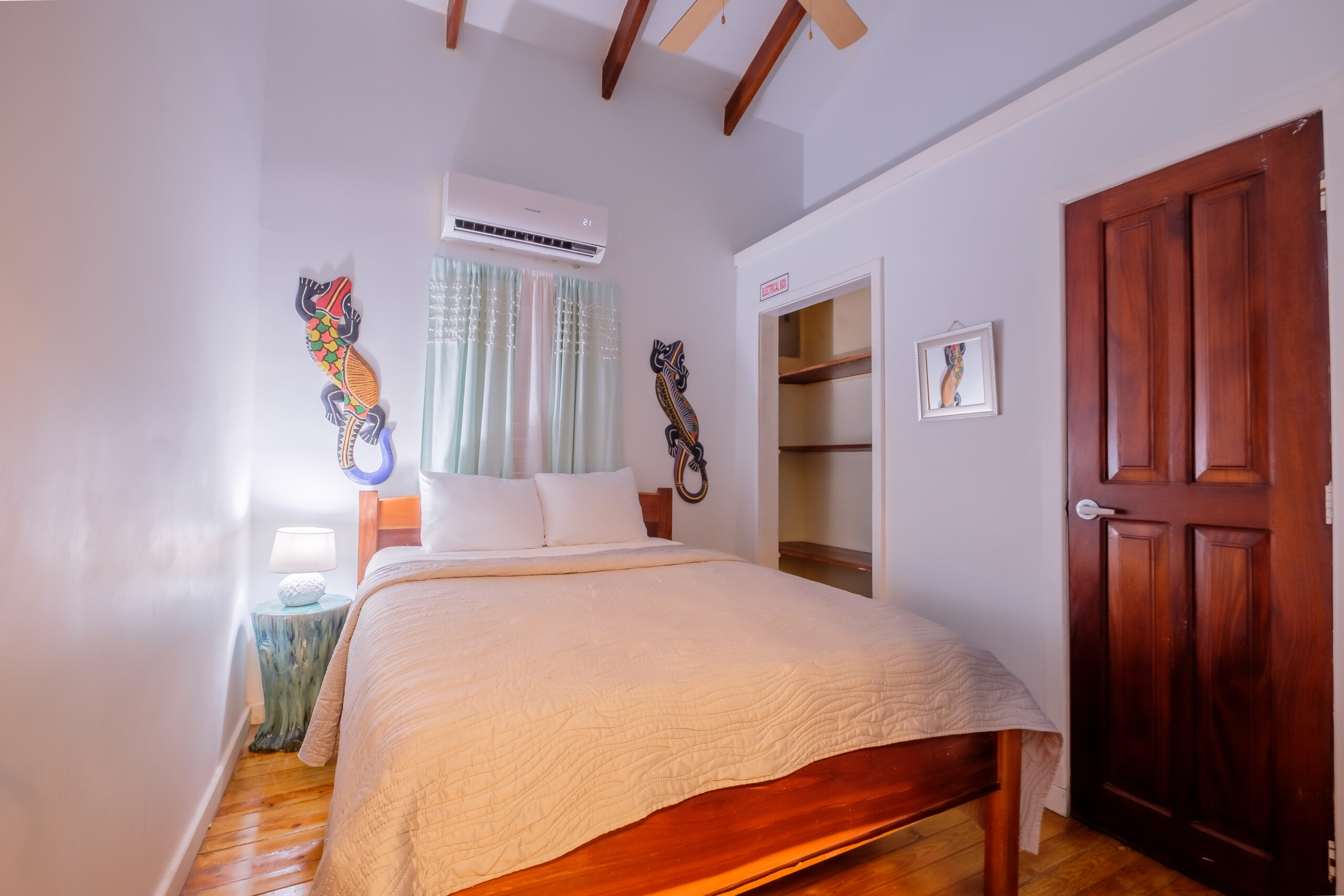 Villa Turquesa Middle House 4